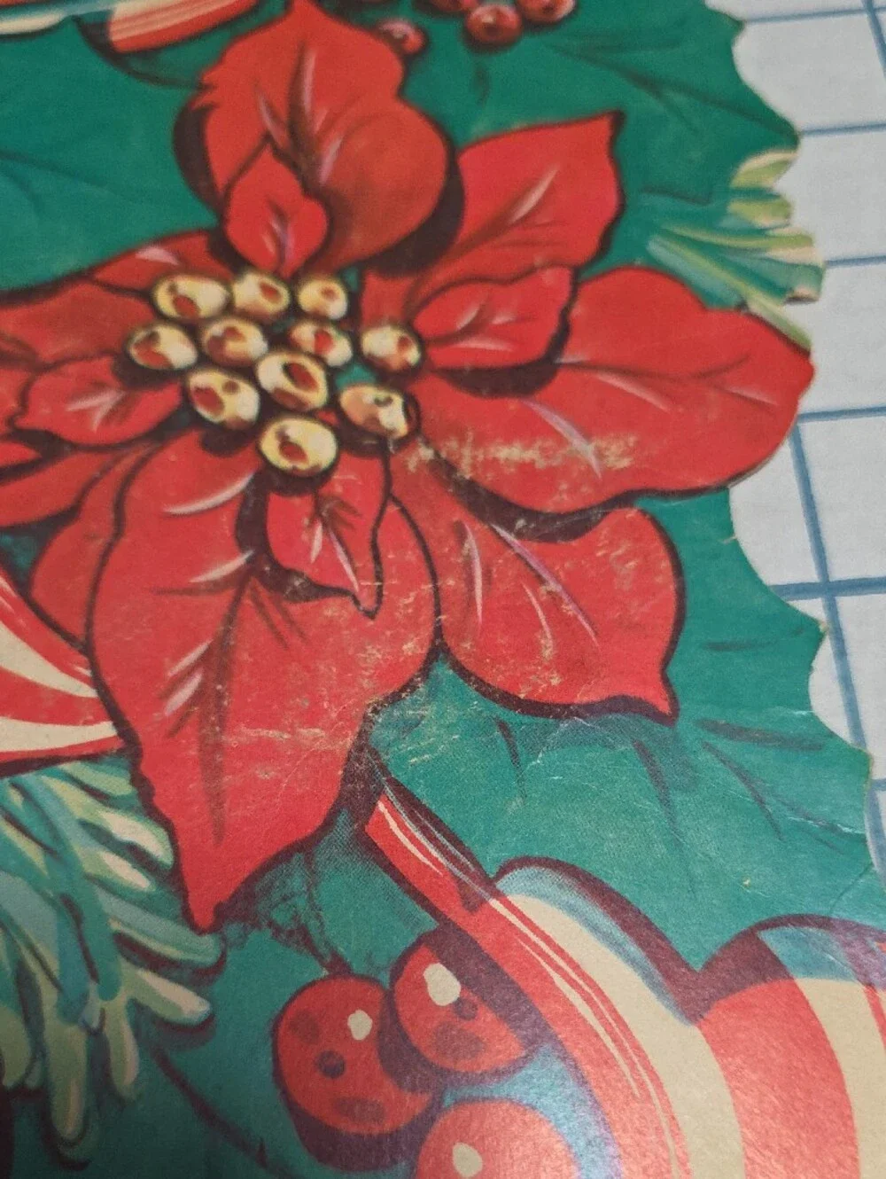 Holiday Poinsettia and Ribbon Party Die Cut - Green & Red, VTG, 10.5